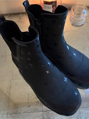 Women’s Black Star-Pattern Winter Rain Boots